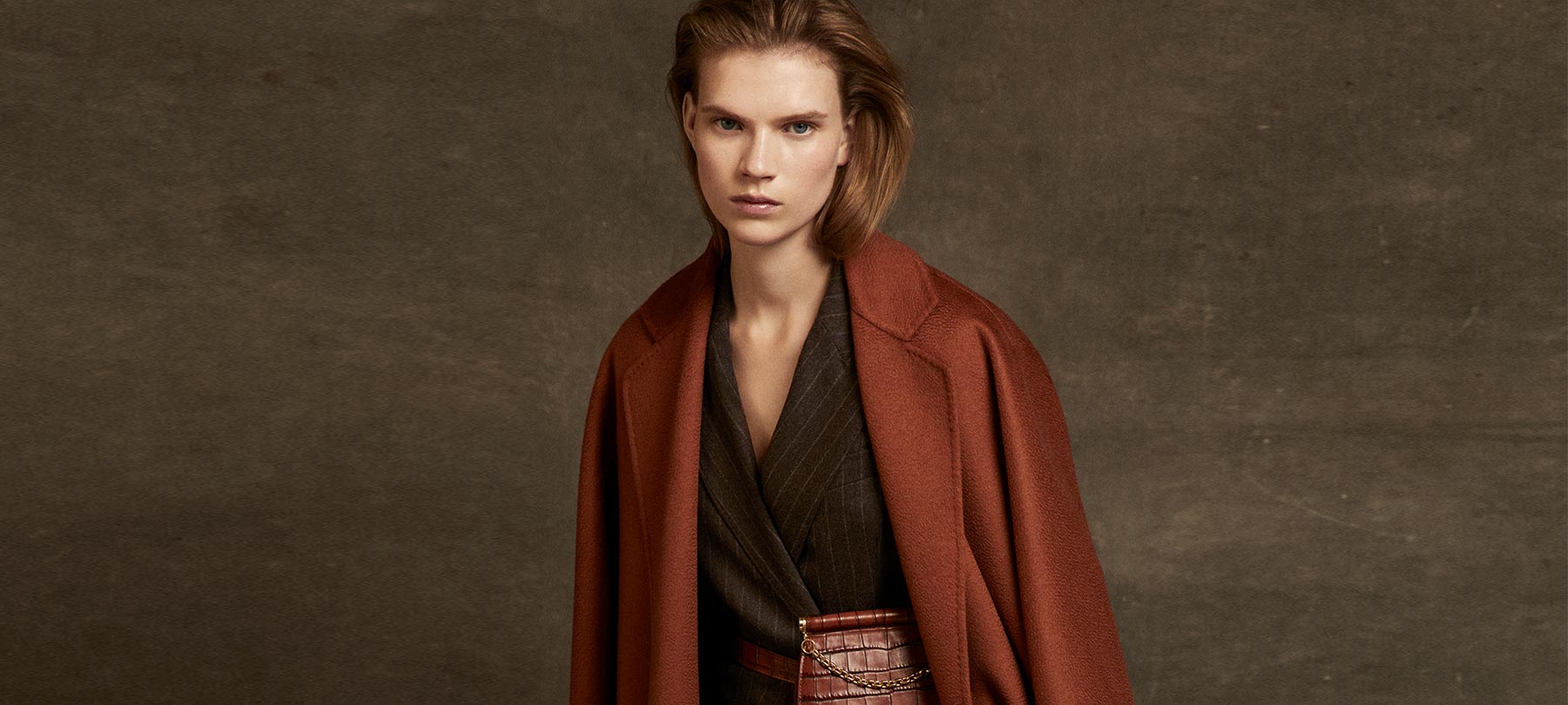 Coat Mobile 1800x810 Srgb Max Mara Coat Mobile 1800x810 Srgb Max Mara