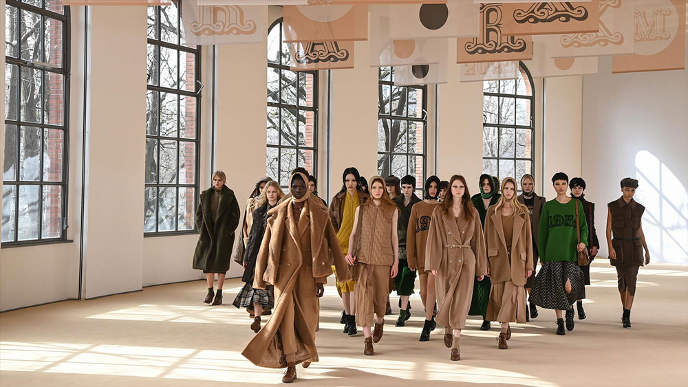 Max Mara Fall Winter 2021 Runway Show